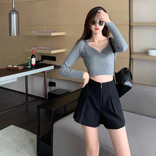 Quần Đùi Nữ Cạp Cao CHICOLA OFFICIAL Quần Short Nữ Ống Rộng Khóa Trước Chất Vải Tuyết Mưa Cao Cấp CO502