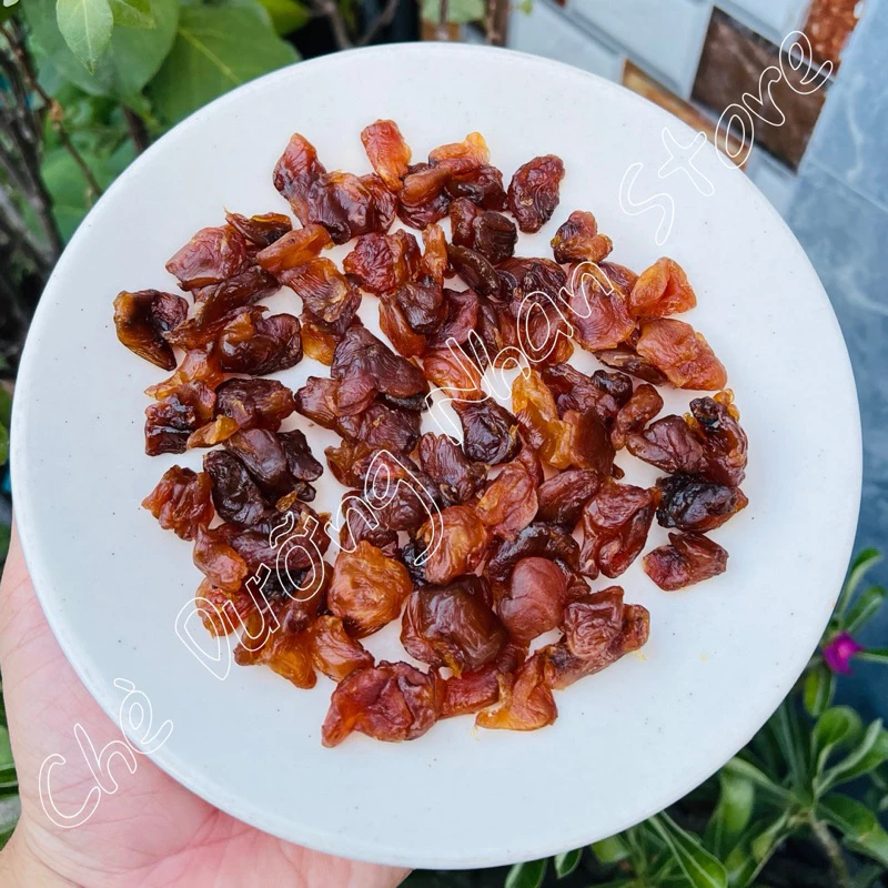 Nhãn nhục 100g nấu chè sâm bổ lượng