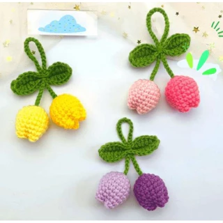 [ HÀNG CÓ SẴN] Móc khoá handmade hoa tulip bằng len - nhà LỌ LEM