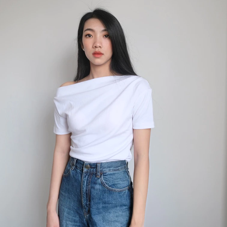 Áo Kiểu Nữ Trễ Vai Ngắn Tay Màu Trắng Và Đen, Chất Thun Co Giãn - UMI TOP SHORT - THE J STUDIO