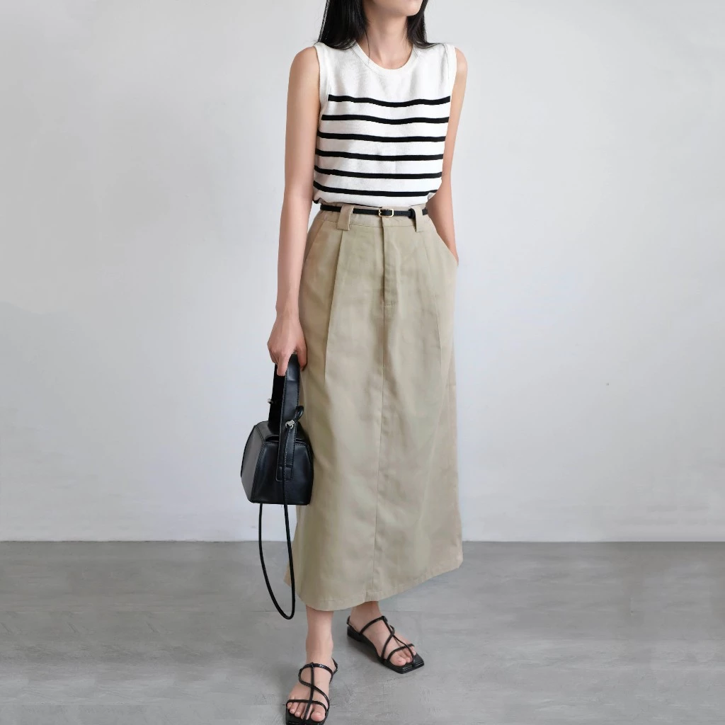 Chân Váy Dài Màu Be Chữ A, Váy Dài Kaki Midi Có Túi Sau THE J STUDIO - Kaki Midi Skirt