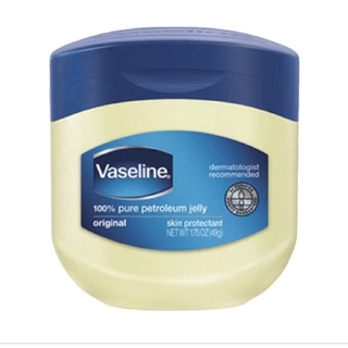 Dưỡng Môi VASELINE 49ml Chiết Xuất Từ Mỡ Khoáng Tinh Khiết