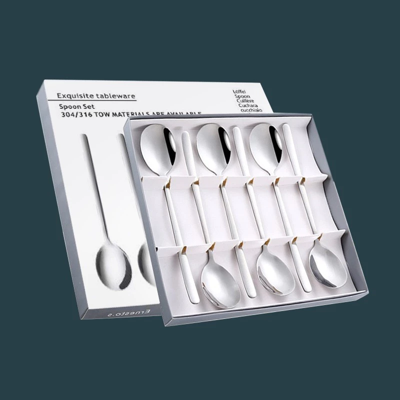 Hộp 6 Thìa Inox Cán Dài Chất liệu Inox sáng bóng sang trọng
