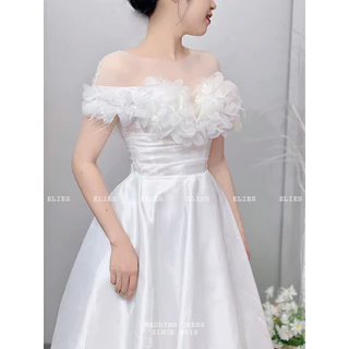 Đầm cưới nhẹ nhàng trễ vai màu trắng đính cánh hoa đan dây nẹp ngực ELIES