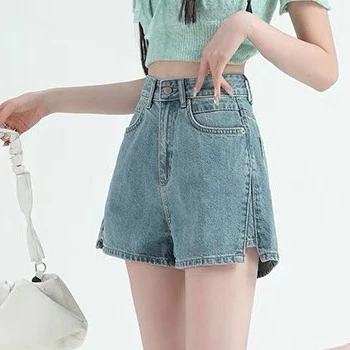 Quần Short Jeans Nữ , Quần Đùi Nữ Xẻ Gấu Màu Xanh Chất Liệu Bền Đẹp Khó Phai L006