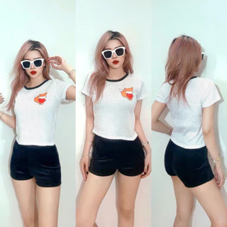 Áo croptop ôm, cổ tròn viền đen, thun cotton mền mại, chấm bi in con cáo