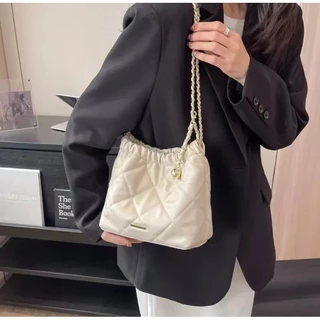 [Mã FATREND215 giảm đến 50k đơn từ 150k] Túi tote Q.châu da mềm vân trần trám size 23