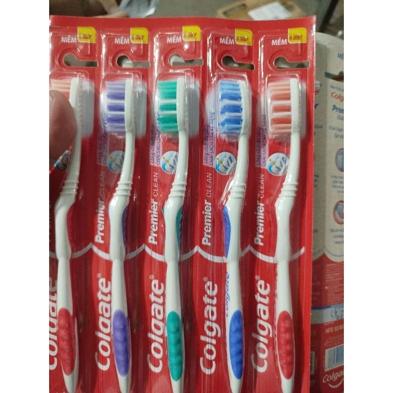 Bàn chải COLGATE premier clean giá bao bì 8k