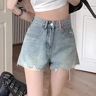 Quần Short Nữ , Quần Đùi Jeans Nữ Phối Túi Sau Thêu Tua Rua Hot Trend Độc Lạ Bình Dương L21