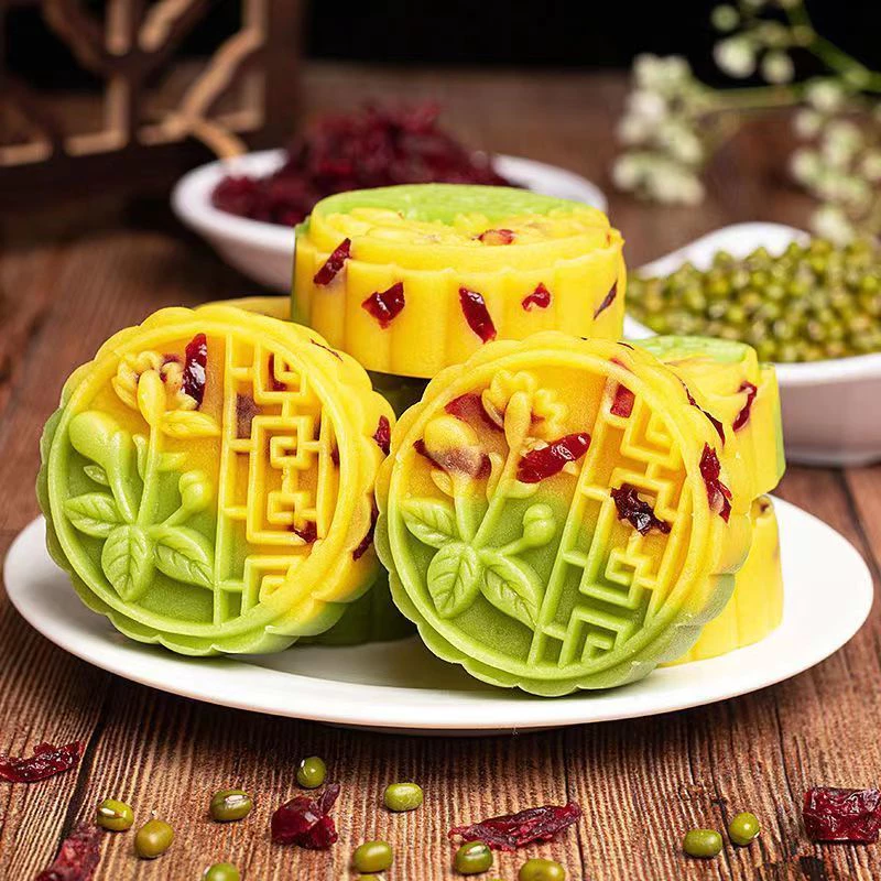 Bánh Đậu Xanh Hạt Dẻ Kết Hợp 2 Vị Thơm Ngon Mềm Dẻo Đồ Ăn Vặt Nội Địa Trung Bánh Ngọt Trà Đồ Ăn Vặt 250G