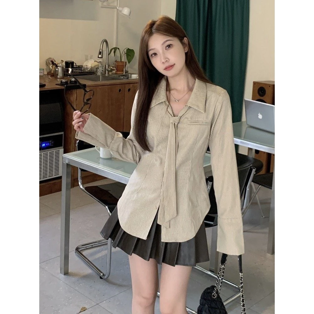 Áo Sơ Mi Tay Dài Bigsize Nữ Công Sở Cổ Buộc Nơ Chất Vải Lụa Chéo Dày Mịn Và Ít Nhăn Phối Vạt Túi Giả 50-95kg SM168