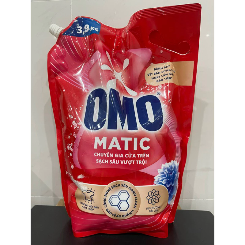 Nước giặt omo túi 3.9kg cửa trên