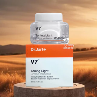 Kem dưỡng trắng da V7 Toning Light