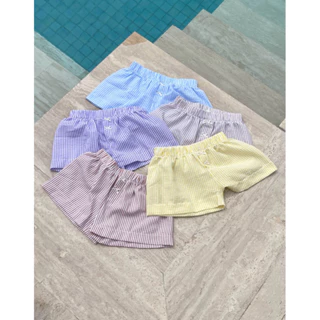 Quần Shorts Sọc / Striped Shorts