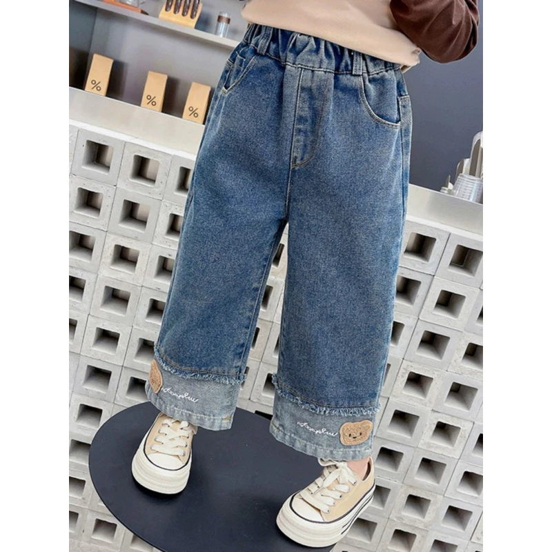 (12-28kg)Quần bò ống rộng hình gấu nâu cho bé