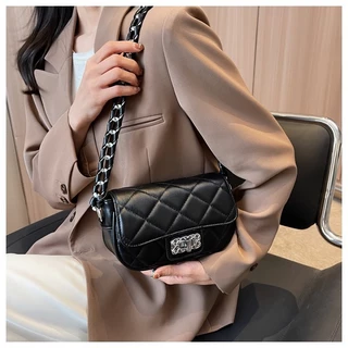 Túi xách nữ khóa tam giác gấu đeo chéo thời trang công sở đeo vai Samsora store _KN2672