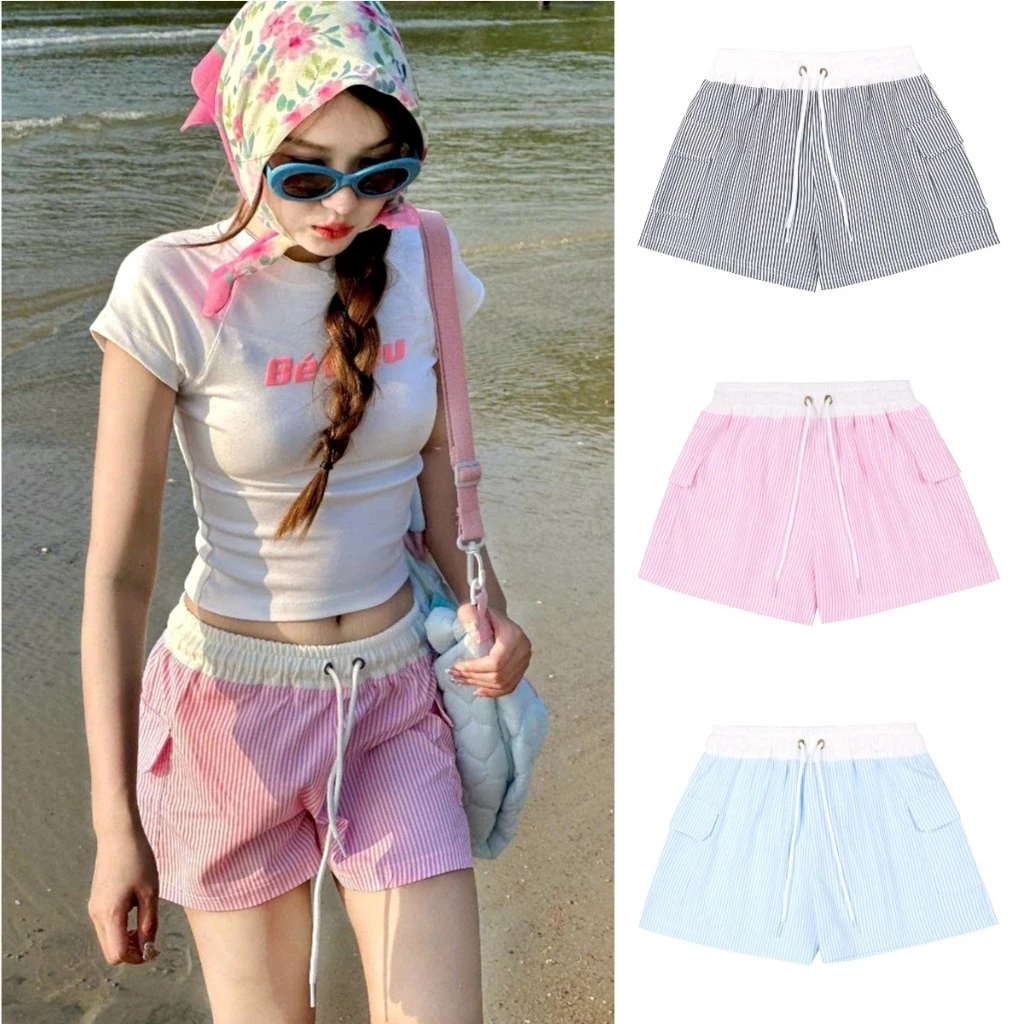 Quần Short nữ chất liệu kate mềm họa tiết kẻ sọc lưng chun dây rút form cạp thấp mùa hè đi biển