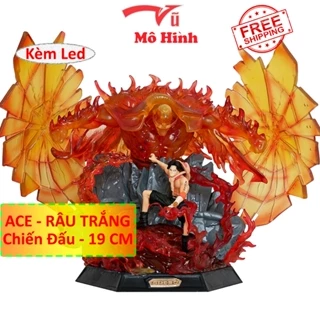 Mô hình One Piece Ace chiến đấu Râu Trắng hiệu ứng lửa kèm Led - 19 Cm - Hộp màu - Vũ mô hình