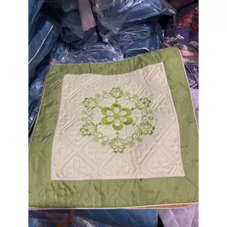 Xả 15k Vỏ gối vuông satin thêu trần,kích thước 45x45cm,lẻ 1 cái,giao màu ngẫu nhiên