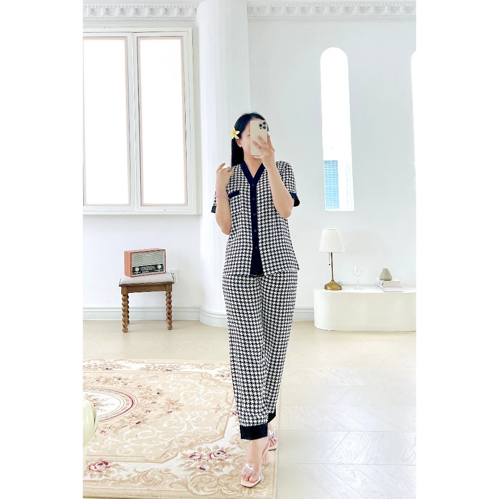 Pijama lụa mango không nhăn TNQD Satino cổ Y - Y-Sofie Black (YND-73) & Herin Black (MND-194)