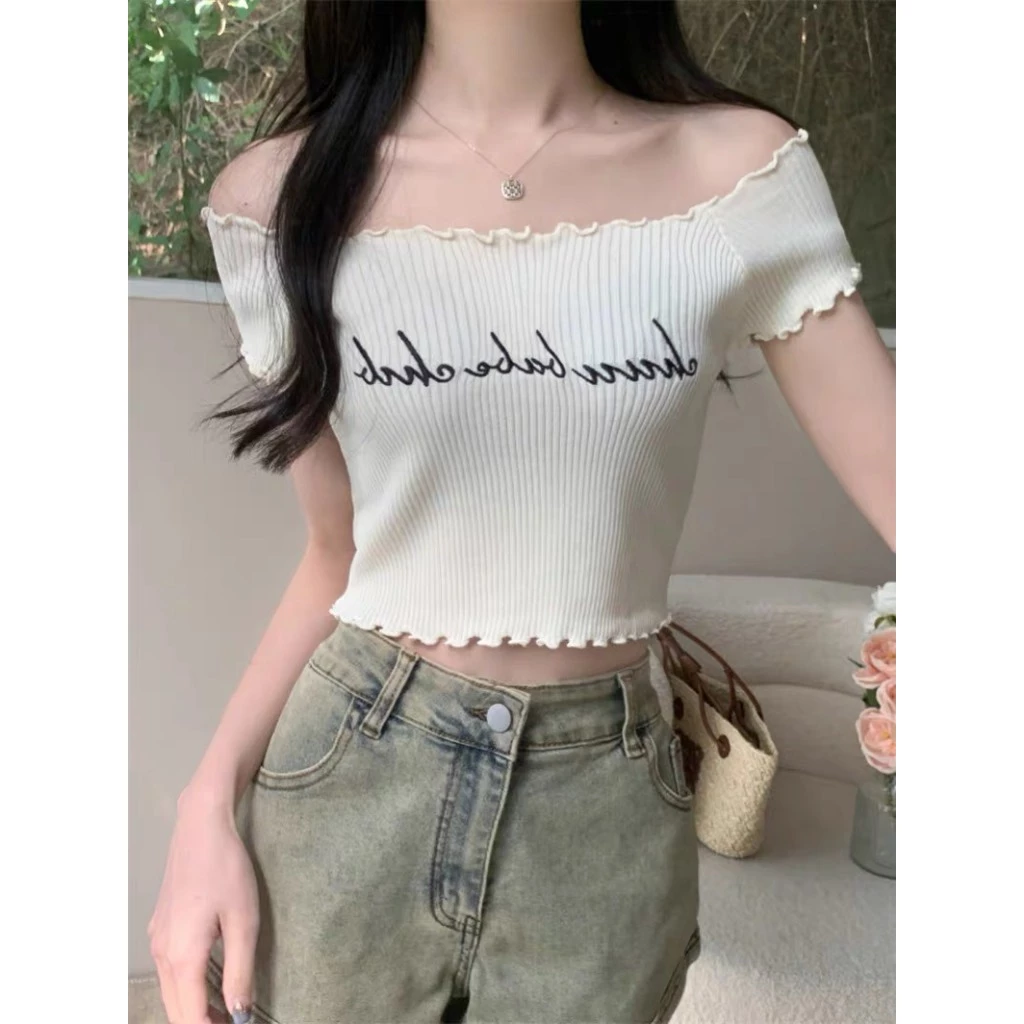 Áo thun croptop trễ vai in chữ chất thun tăm - Retrostyle - Crttrevaiinchu0223_P0K44