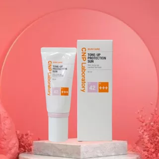 Kem Chống Nắng CNP Laboratory Nâng Tông Da 50ml Tone-Up Protection Sun SPF42 PA+++ .