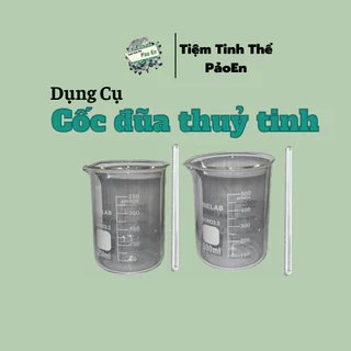 Cốc và đũa thuỷ tinh