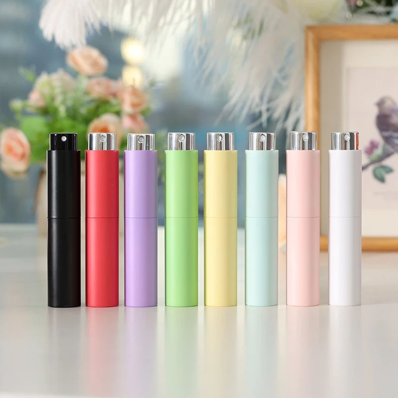 🏵️🏵️Chai Chiết Nước Hoa 10ML Dạng Xịt Nắp Xoay Cao Cấp Màu Pastel Nhỏ Gọn Tiện Bỏ Túi/Chai xịt mẫu mỹ phẩm