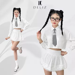 Set áo sơ mi nữ croptop màu trắng dài tay kèm cavat phối chân váy ngắn cạp cao 2 lớp form xòe viền ren DELIZ cao cấp