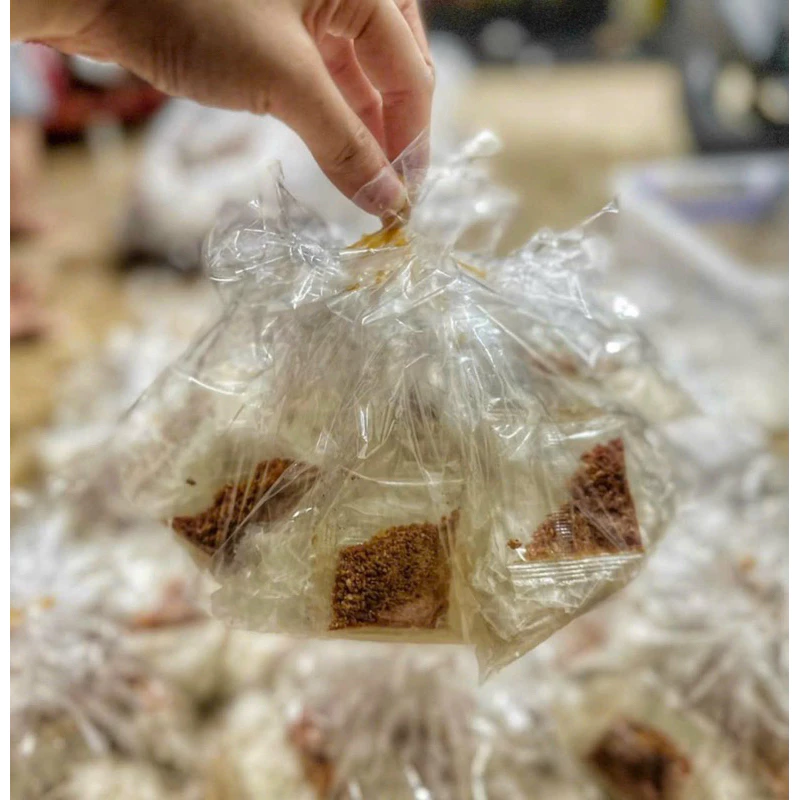 Xâu Bánh Tráng dẻo Muối Khô Bò Cay(10bịch)