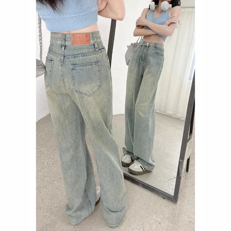 Quần jeans nữ màu xanh nhạt 2togirl cạp cao, quần bò nữ tôn dáng phong cách hàng cao cấp xu hướng thời trang trendy 2024