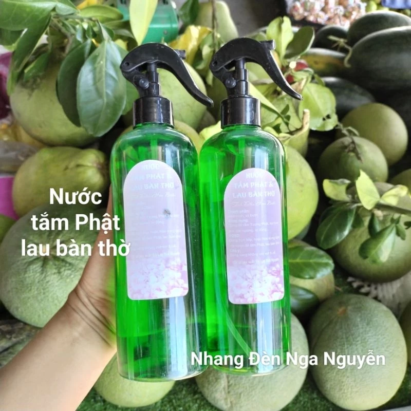 (Combo 2 chai)Nước tắm Phật hoa bưởi dạng xịt tiện lợi - Nhang Đèn Nga Nguyễn