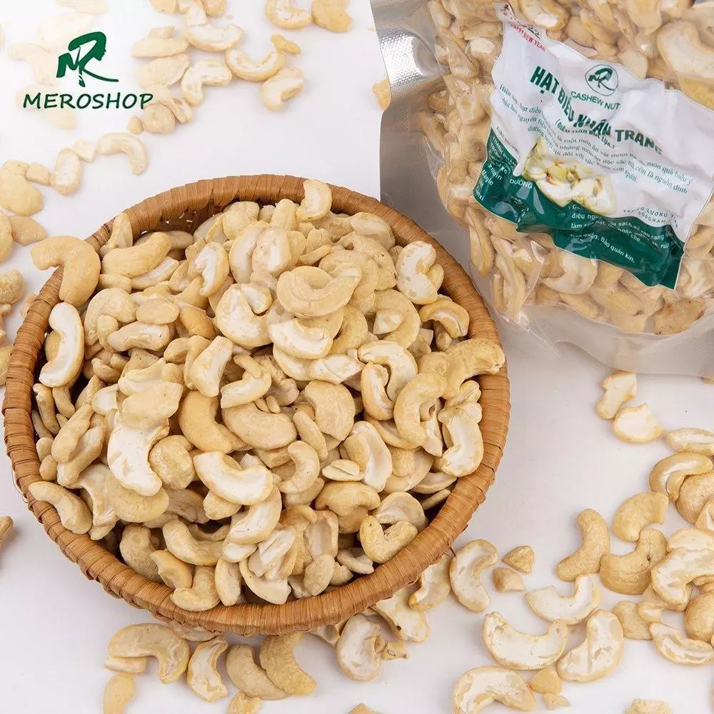 500Gr Hạt điều nhân trắng vỡ đôi, vỡ tư lam sữa. Có hồ sơ công bố, xuất hóa đơn công ty đầy đủ