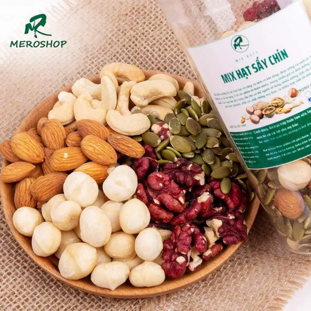 500Gr Mix hạt sấy chín nguyên vị. Có hồ sơ công bố, xuất hóa đơn công ty đầy đủ