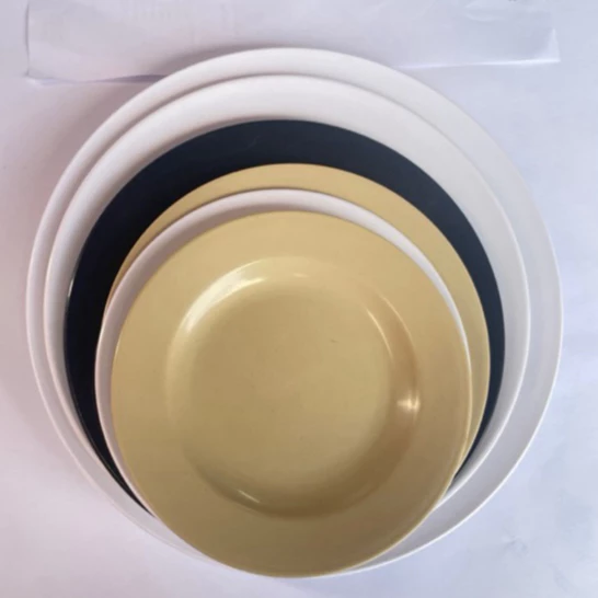 Đĩa phíp tròn Việt Nhật nhiều cỡ (1208 - 3 màu) Đĩa nhựa đựng bánh kẹo, thức ăn dày dặn tiện dụng