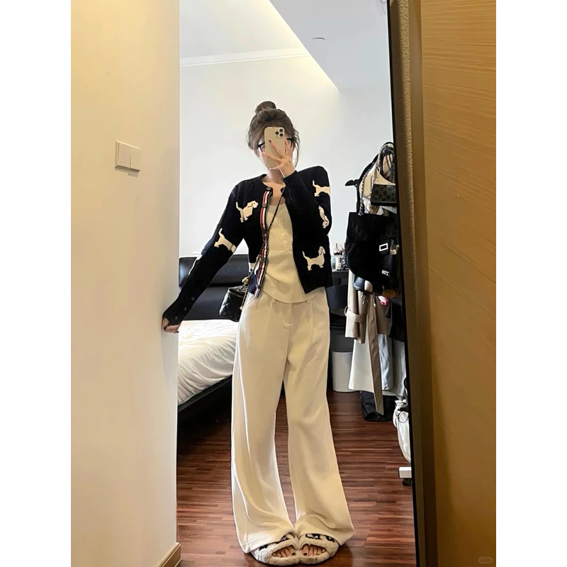 𝐂𝐡𝐚𝐫𝐥𝐨𝐭𝐭𝐞.𝐨𝐝_Áo Khoác Len Cardigan Tho.m Cún Dáng Ngắn Thời Trang QCCC