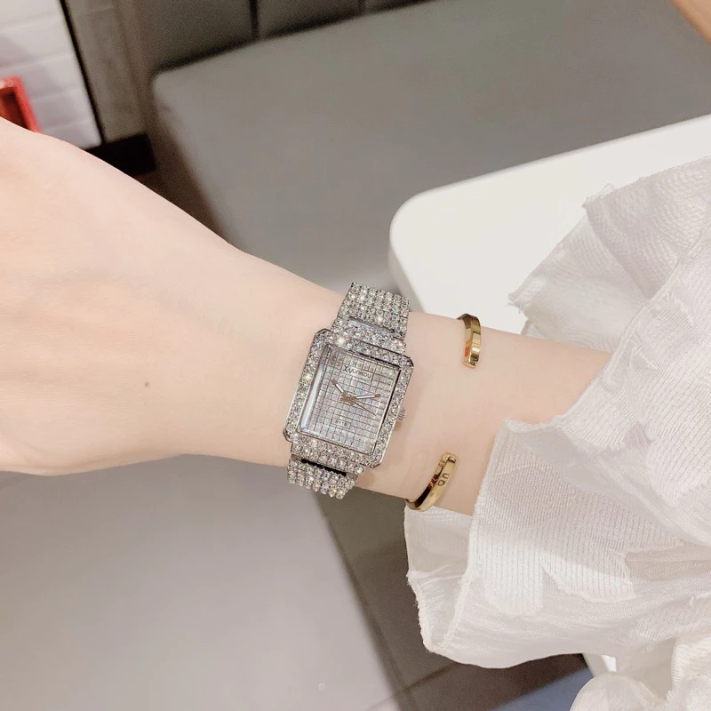 Đồng Hồ Nữ Yunkou Chữ Nhật Full Đá Cao Cấp