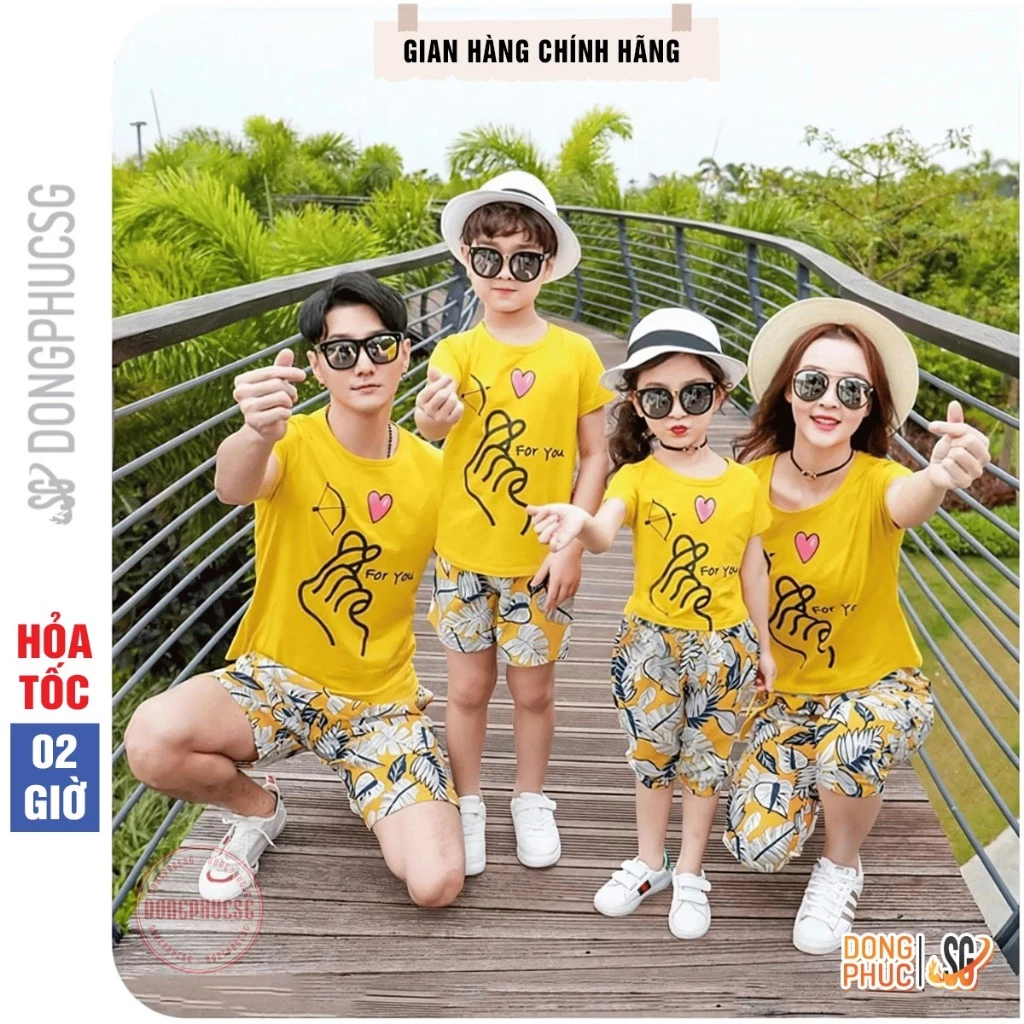 Áo gia đình bắn tim màu vàng cúc thun cotton mềm mịn có size cho bố mẹ và bé trai gái mẫu GD296VD