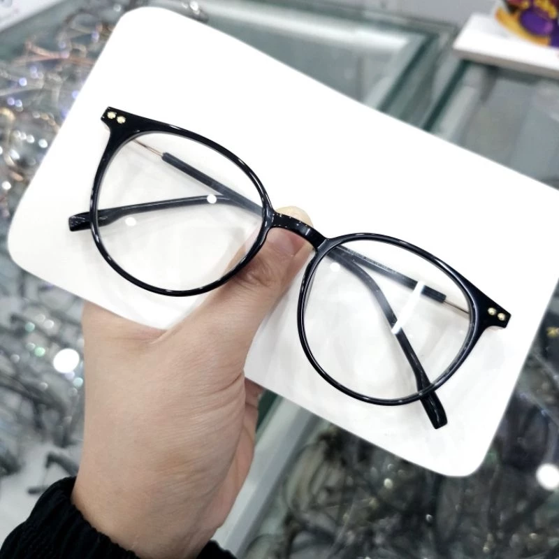 Gọng kính nhựa dẻo mắt tròn mã 83079 Màu Đen.