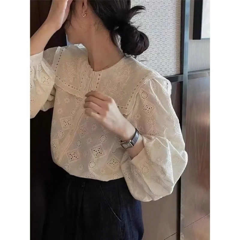 (Hàng QCCC loại 1) Áo sơ mi thô boi thêu hoa nhí nổi cổ cách điệu lá vuông Ulzzang