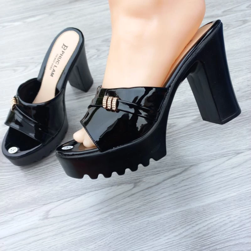 DÉP TRUNG NIÊN 3 HẠT ĐÁ  CAO 9CM SIZE 36-39