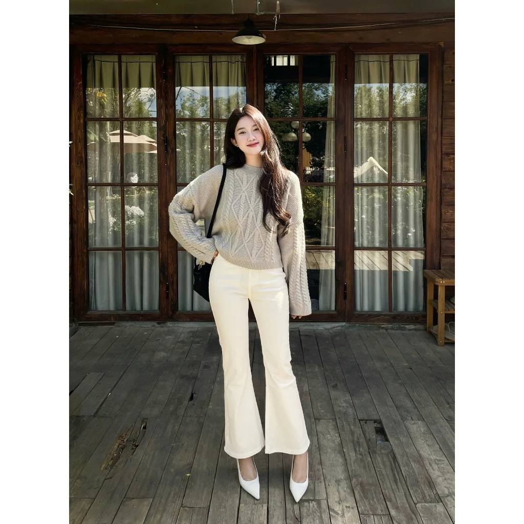 Quần jean loe basic 93cm co giãn URATV