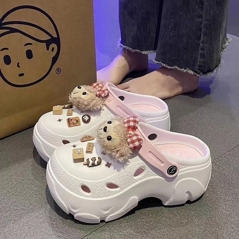 [THANH LÝ] Dép sục nữ đế cao 5cm kèm charm gấu bông dễ thương êm chân tôn dáng chống trơn trượt dép sục lỗ cho học sinh
