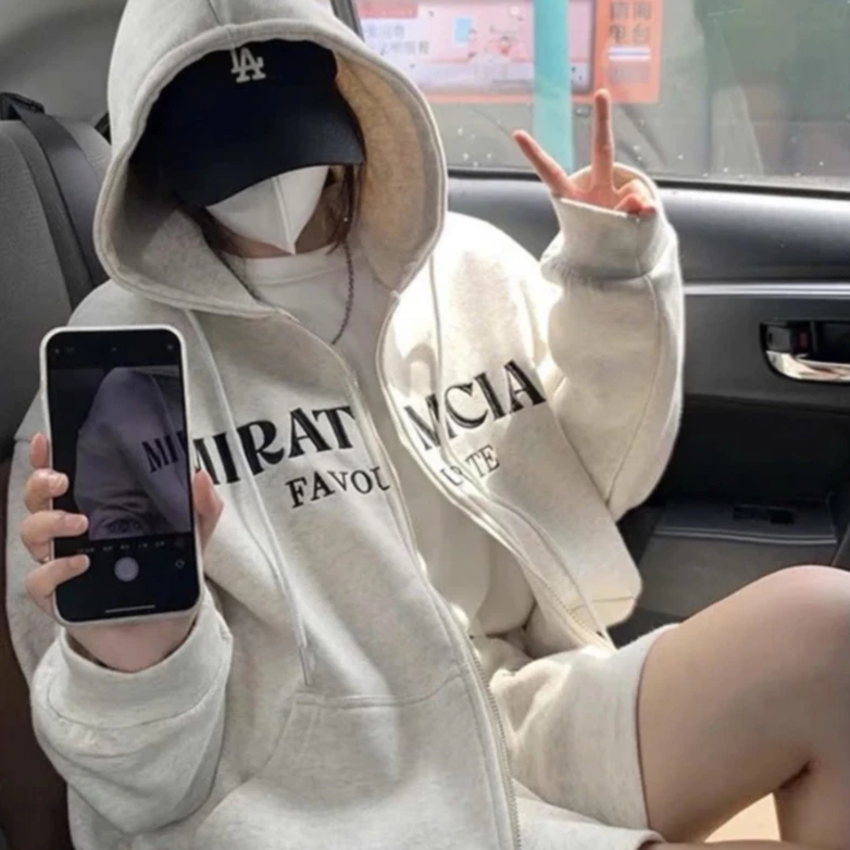 Áo khoác hoodie zip xám tiêu trẻ trung, áo nỉ họa tiết chữ MIRAT-MCIAR