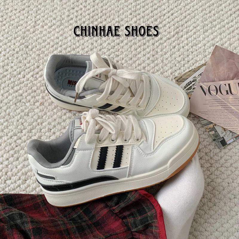 Giày sneaker thể thao Mistery 2 sọc đen tăng chiều cao 3cm phong cách trẻ trung năng động đi học đi chơi G048