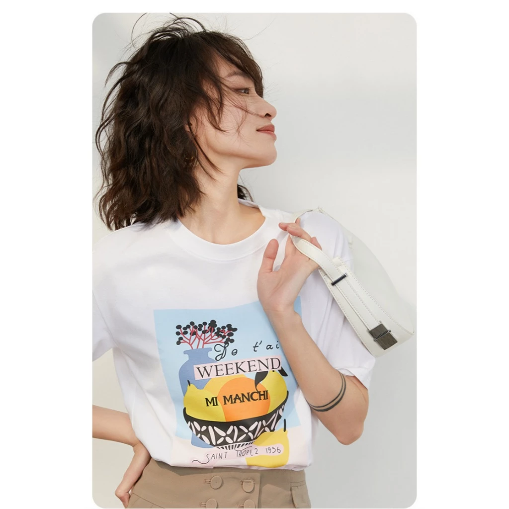 Áo Thun Nữ Dáng Vừa – Cotton Mềm Mại, Thoáng Mát, Form Chuẩn, In Hình Weekend