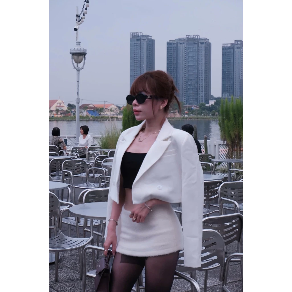 BLAZER LỬNG CAO CẤP - 2 NÚT + CÓ ĐỆM VAI, may 2 lớp chất liệu gold nhật dày ép keo FREESIZE < 58KG