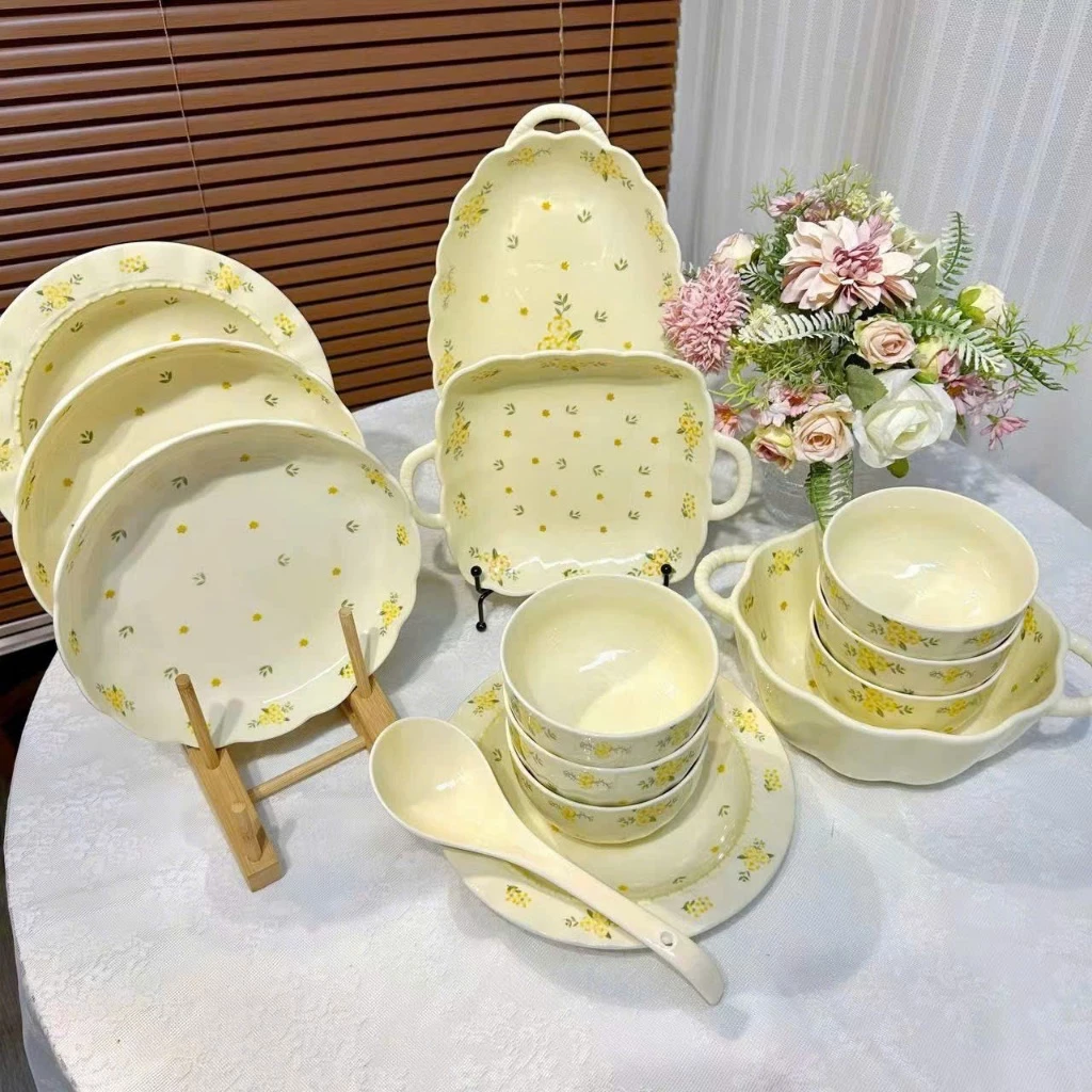 Bộ chén sứ, đĩa, thố, tô, ly ,bộ dụng cụ ăn cơm gia đình hoa Bi vàng đáng yêu - Gốm sứ SH