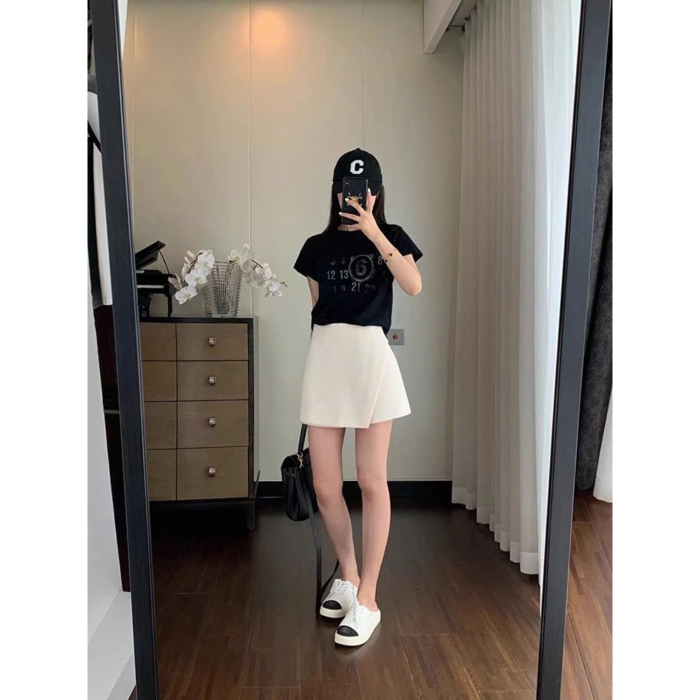 Quần váy dáng ngắn trắng/đen basic bigsize Q4 - Orimi