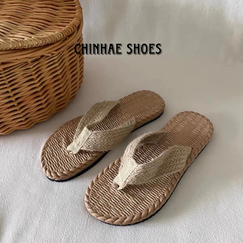 Dép lê kẹp ngón cói trơn chống trơn trượt siêu nhẹ phong cách vintage du lịch biển cho nữ retro D032